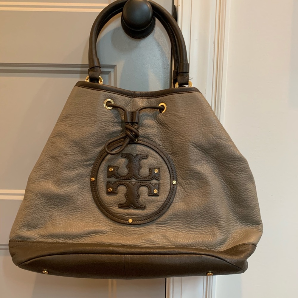 Taupe Logo bag